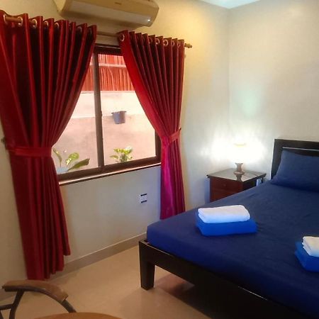 Le Cocorico Hotel เสียมราฐ ภายนอก รูปภาพ